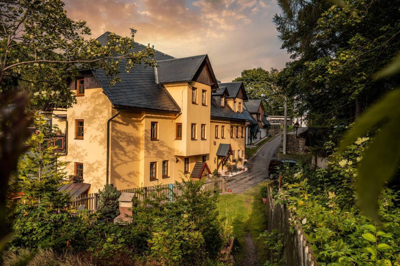 Pension Spielzeughof Seiffen Exterior photo